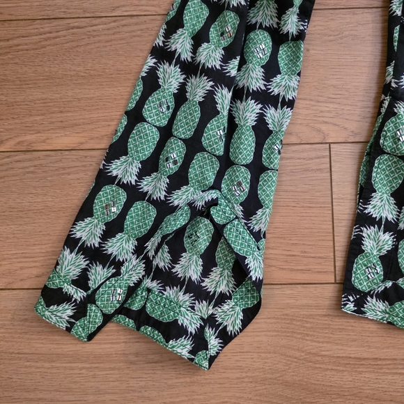 Tory Burch Pineapple Tunic Top- 2 - Picture 10 of 13